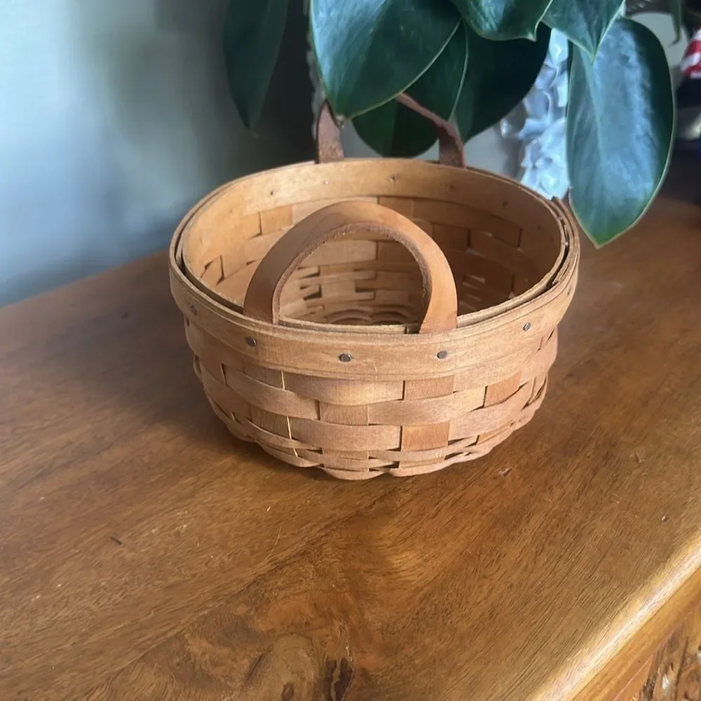 Longaberger Woven Tan Basket with Leather Handles!